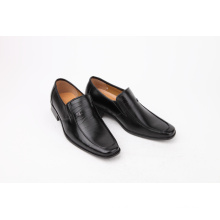 Zapatos de vestir negros elegantes baratos elegantes del cuero para hombre